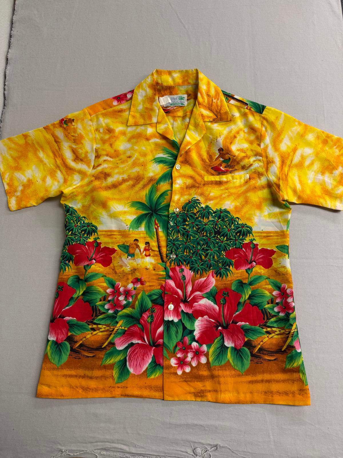 Sand Pebble Mens Hawaiian Shirt Surfing Made in Hawaii Shirt #weather @weather